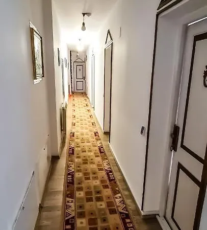 Хостел 5 Stars High