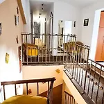 Albergue 5 Stars High *