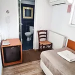 5 Stars High Albergue *
